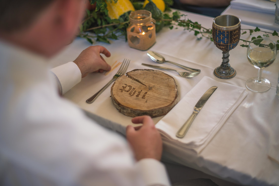 katie-phil-lee-hawley-photography-photographer-blaisdon-gloucestershire-wedding-venue-gallery-countryside-church-462_1_orig