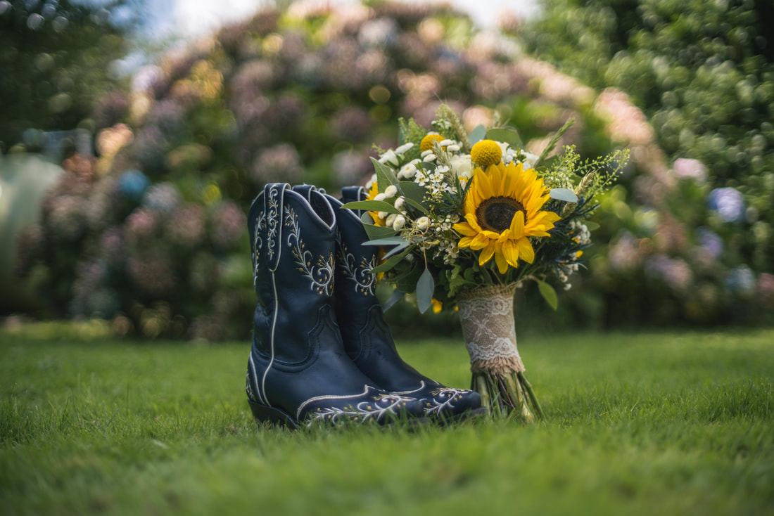 katie-phil-lee-hawley-photography-photographer-blaisdon-gloucestershire-wedding-venue-gallery-countryside-church-79_2_orig