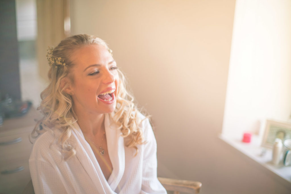 Lee-Hawley-Photography-photographer-gloucestershire-natural-candid-creative-bridal-prep-