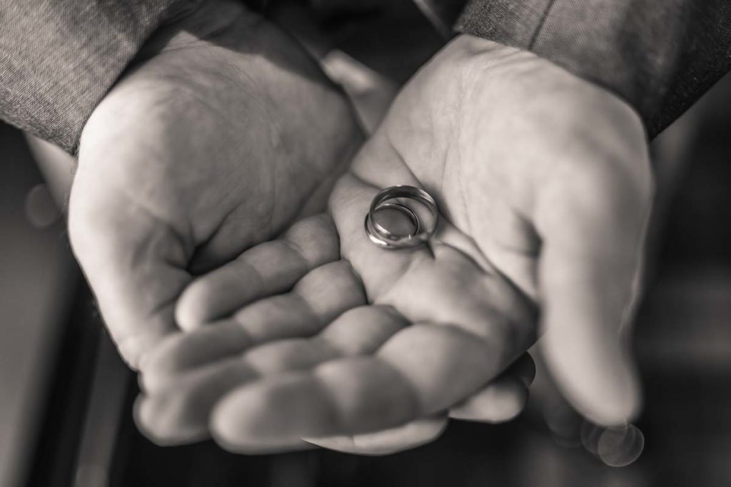 Lee Hawley Photography - Ellie & Rob - The Bear of Rodborough-893