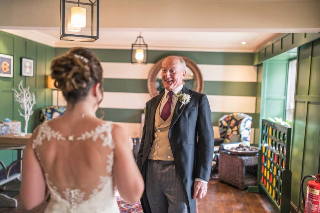 Lee Hawley Photography - Ellie &amp; Rob - The Bear of Rodborough-893