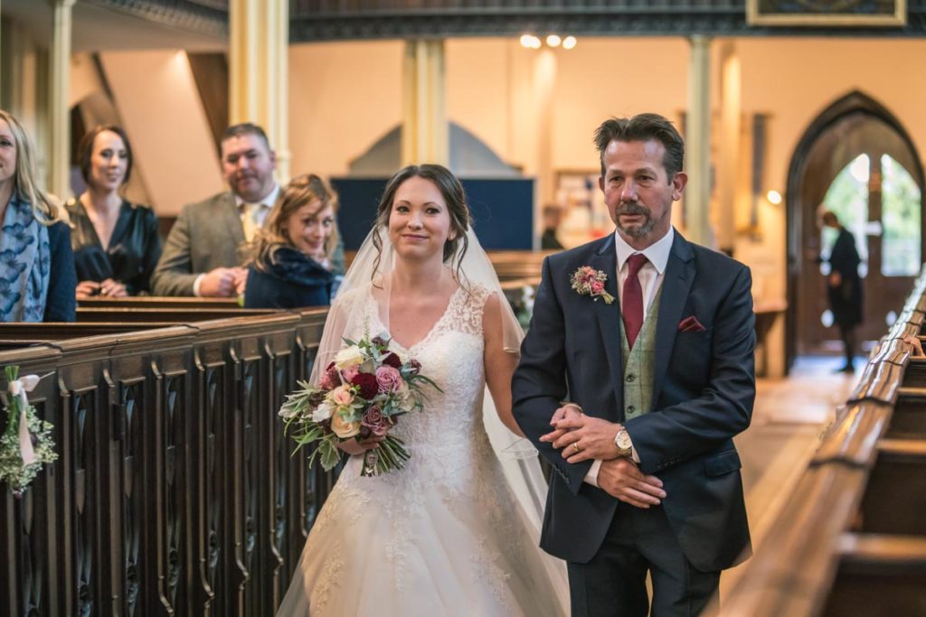 Lee Hawley Photography - Hare &amp; Hounds Tetbury - gloucestershire wedding photogapher