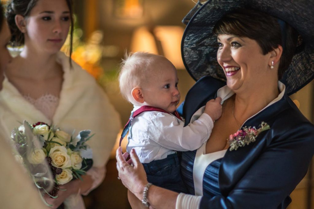 Lee Hawley Photography - Hare &amp; Hounds Tetbury - gloucestershire wedding photogapher