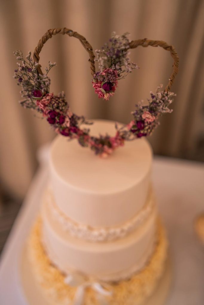 Lee Hawley Photography - Hare &amp; Hounds Tetbury - gloucestershire wedding photogapher