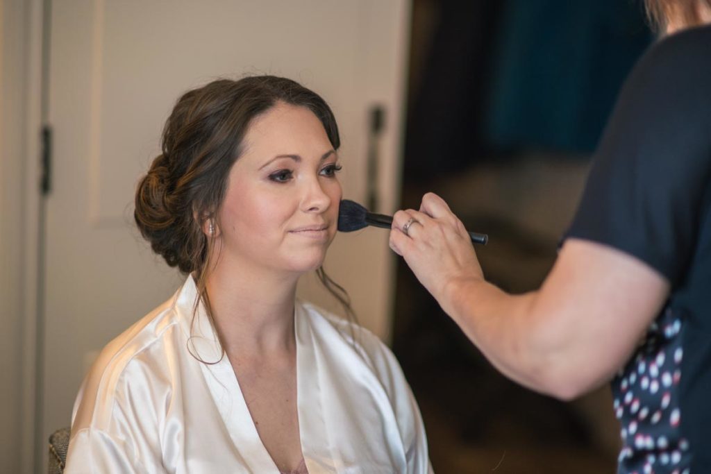 Lee Hawley Photography - Hare &amp; Hounds Tetbury - gloucestershire wedding photogapher