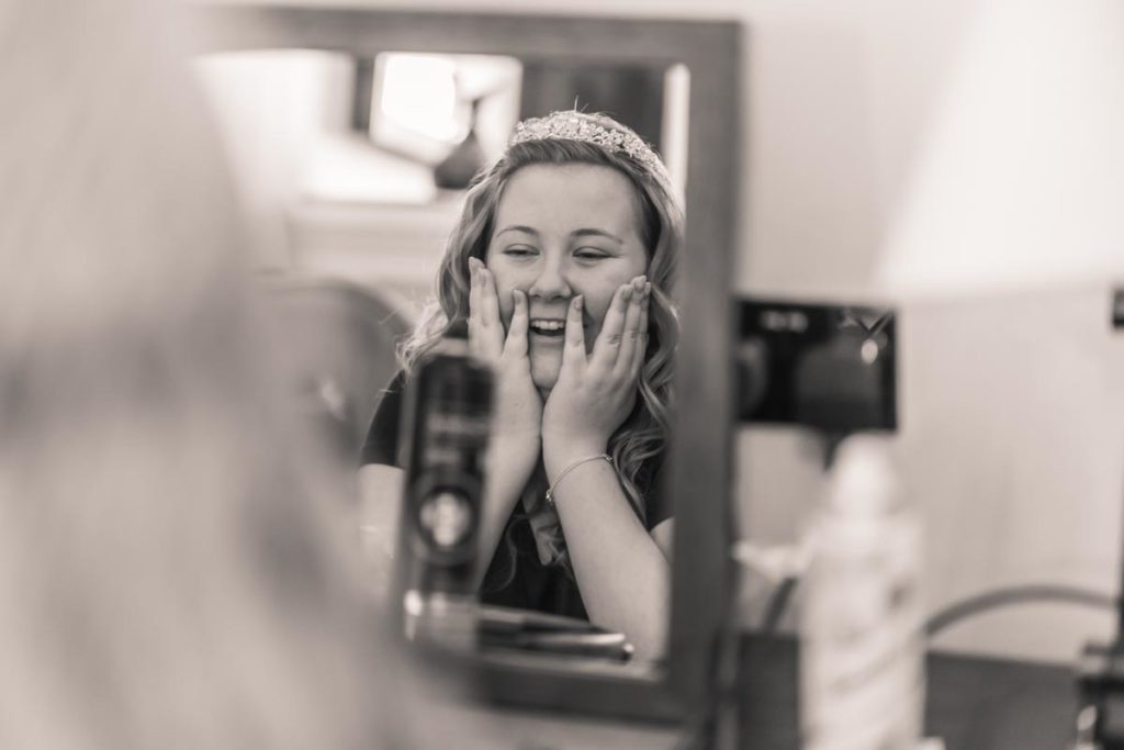 Lee Hawley Photography Natasha &amp; Oscar Tortworth Court Wedding Photographer creative natural