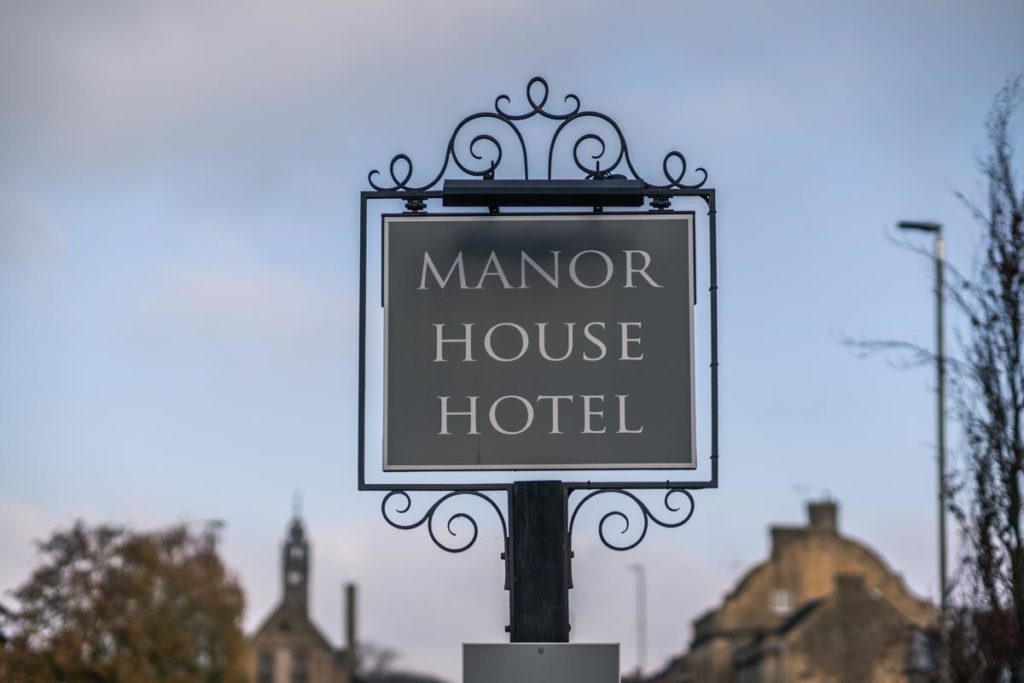 Lee Hawley Photography - Manor Hotel Moreton In Marsh - Abi & Simon-1