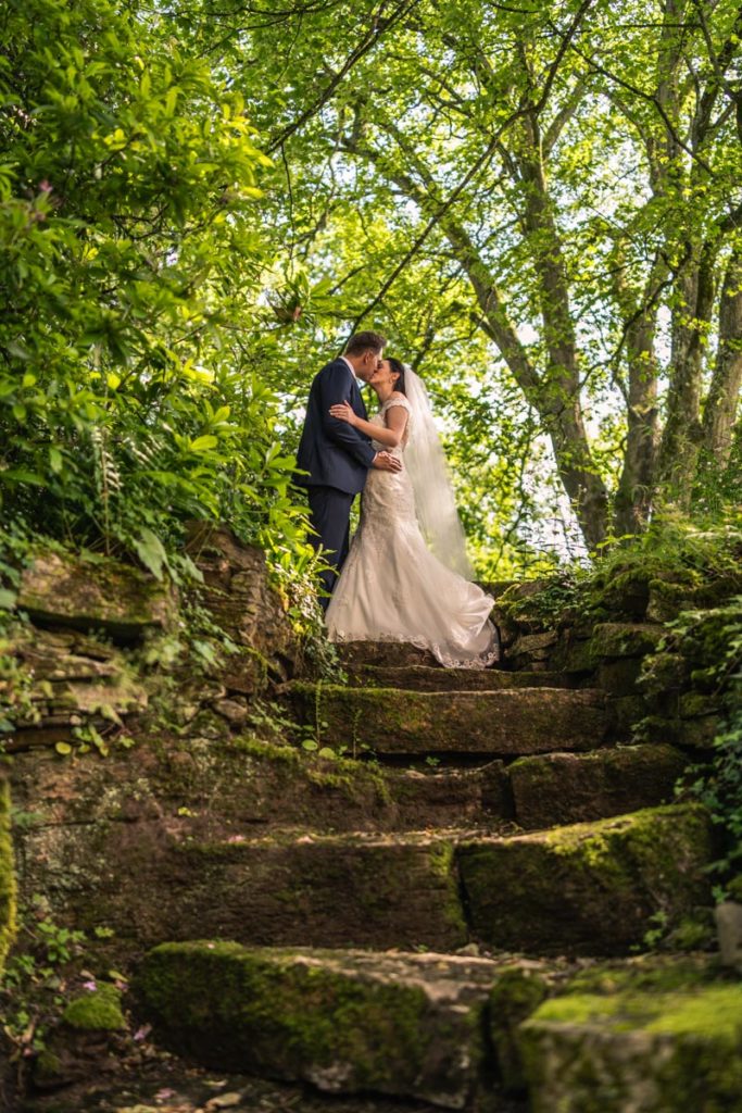 clearwell castle wedding photographer