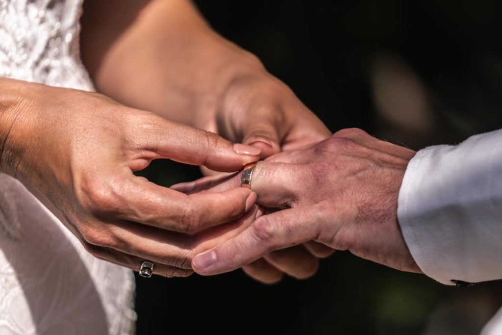 Hidcote Manor Gardens wedding photography