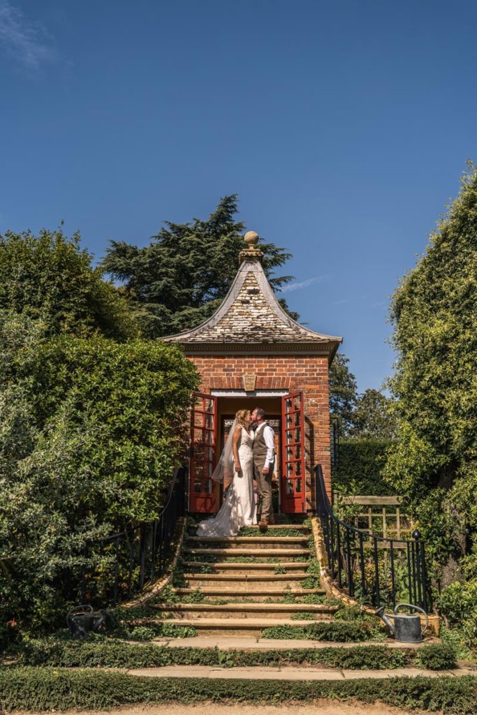 Hidcote Manor Gardens wedding photography