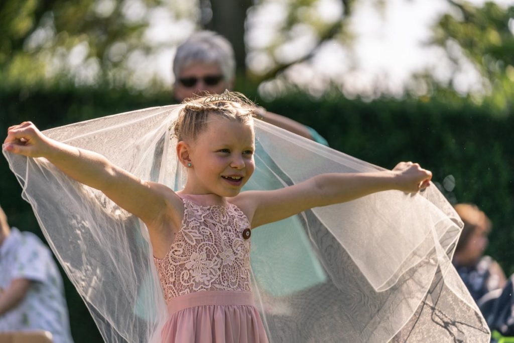 Hidcote Manor Gardens wedding photography