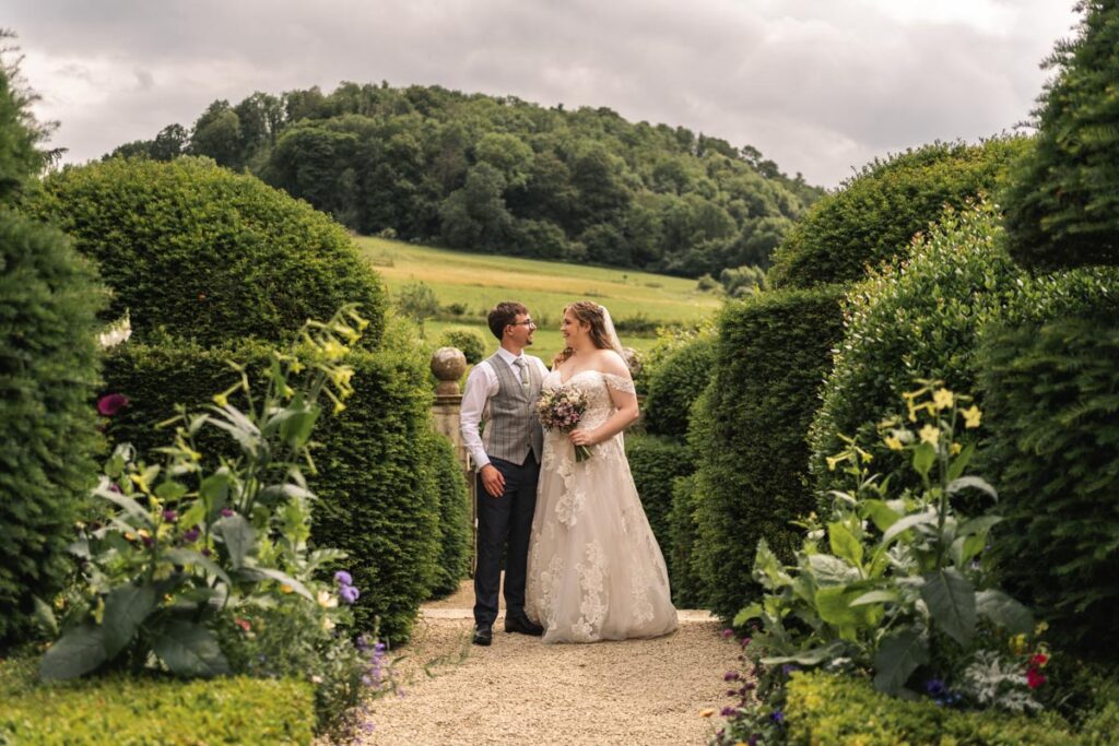 owlpen manor wedding photography